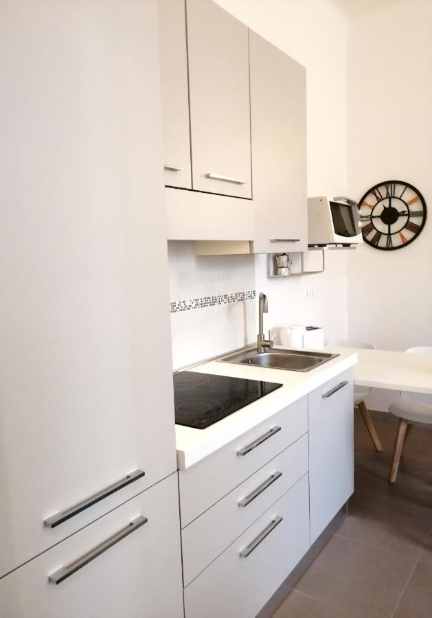 Charming & Spacious Florentine Home Just Two Mins From Tram Stop Florence Ngoại thất bức ảnh